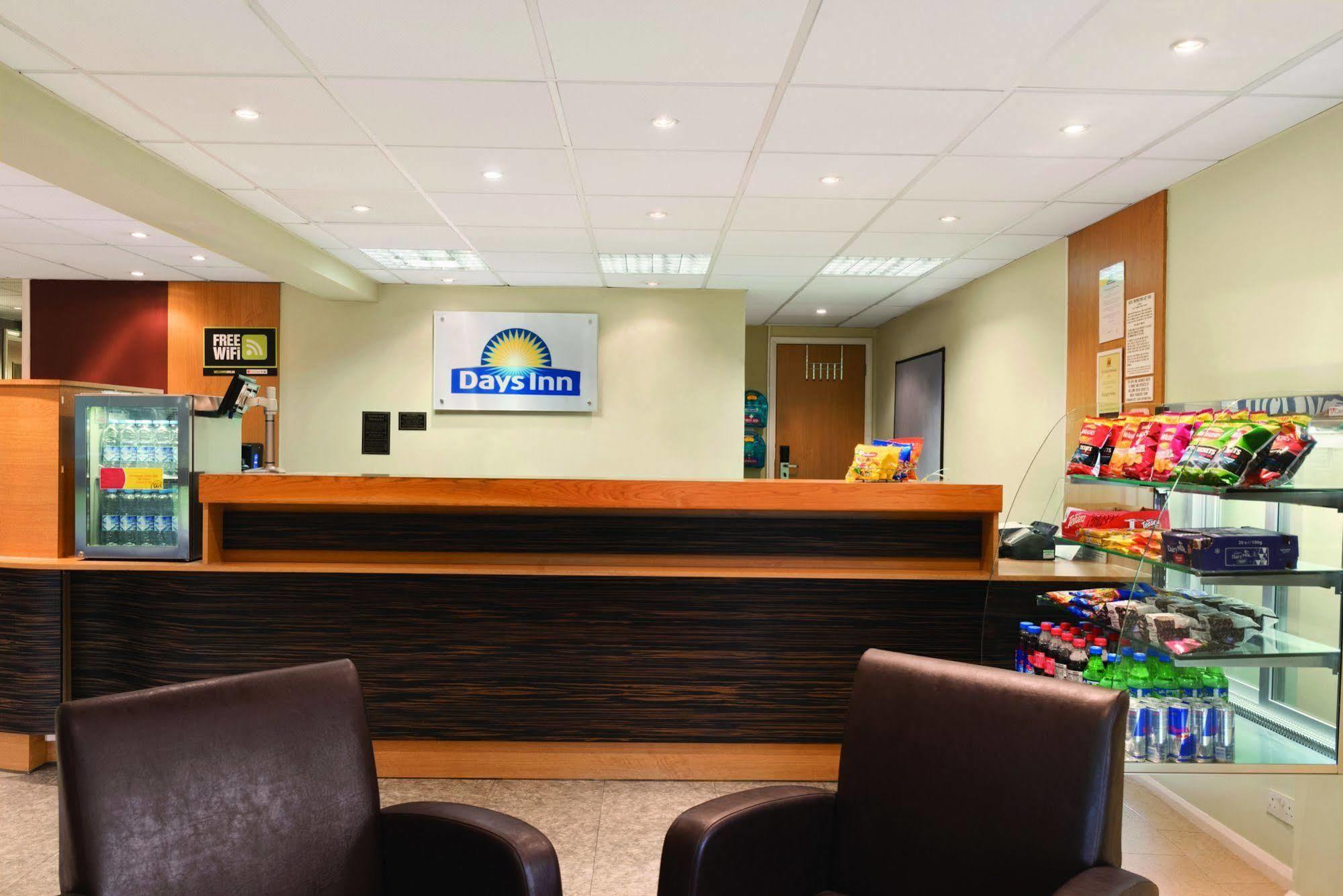 Days Inn Warwick Northbound M40 Ashorne Ngoại thất bức ảnh